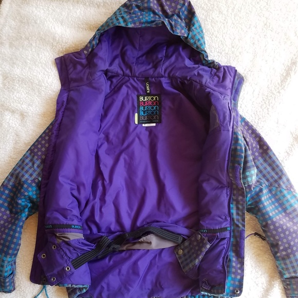 *Sold*Burton Snowboard Jacket - Picture 4 of 5